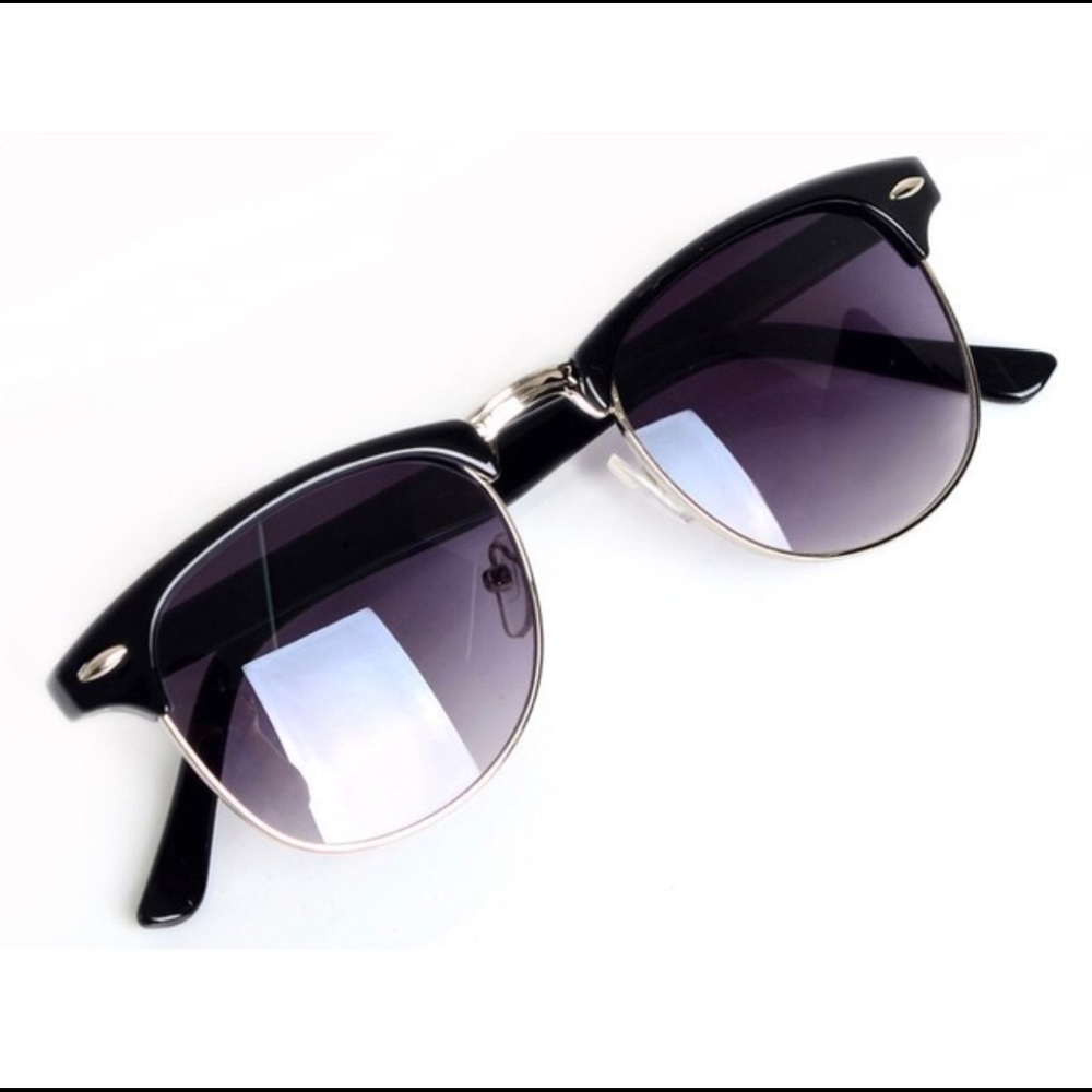 Black Vintage Retro Sunglasses - Picture 1 of 2
